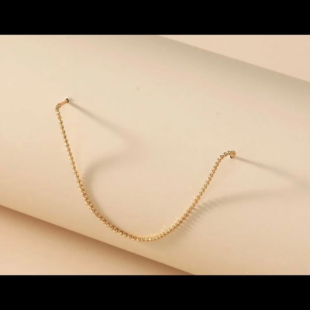 1 Piece Beaded Thread Earring - Picture 3 of 3